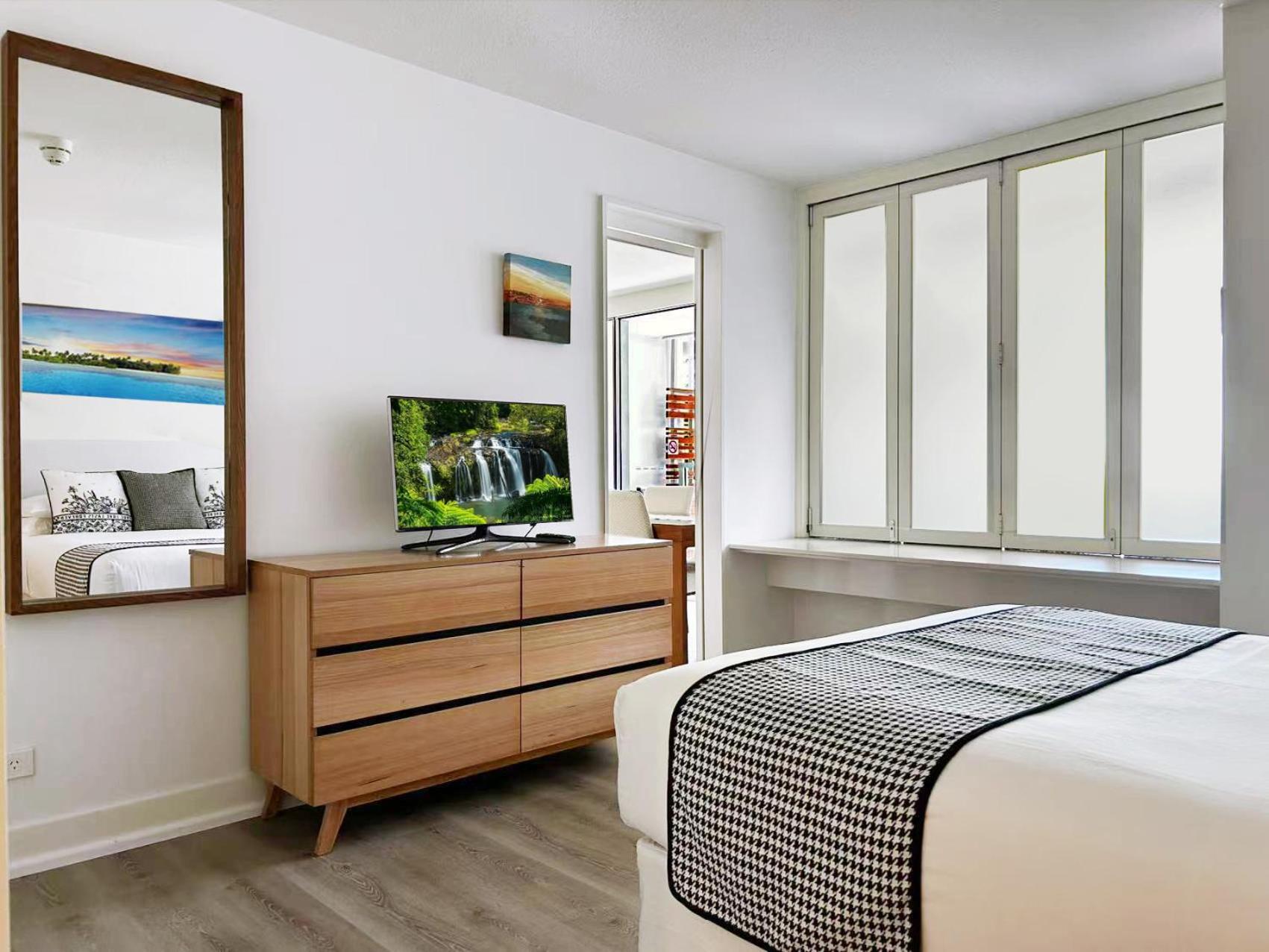 Palm Cove Beachside Apartments - Pool And Garden Views 外观 照片